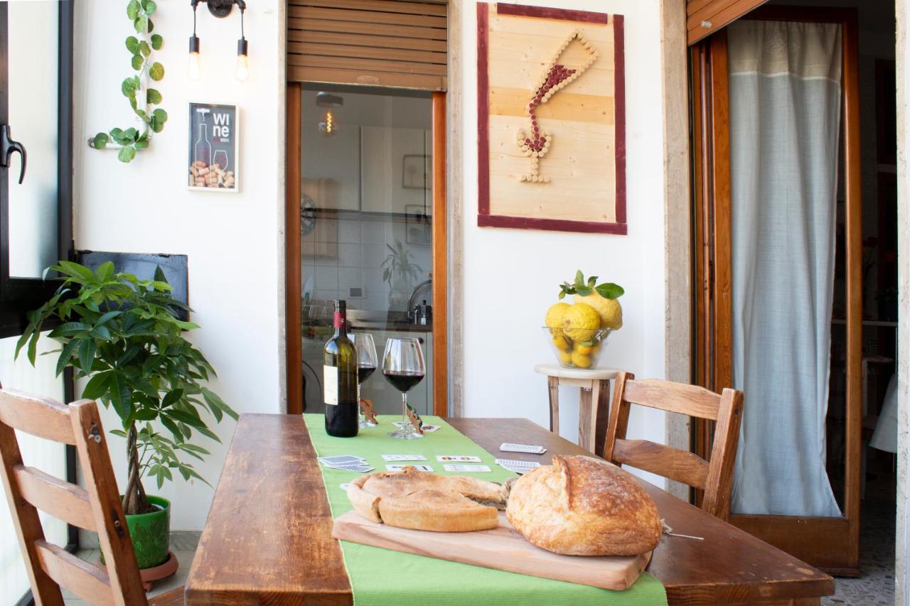 Casa Derosa In Sorrento Centro Daire Dış mekan fotoğraf